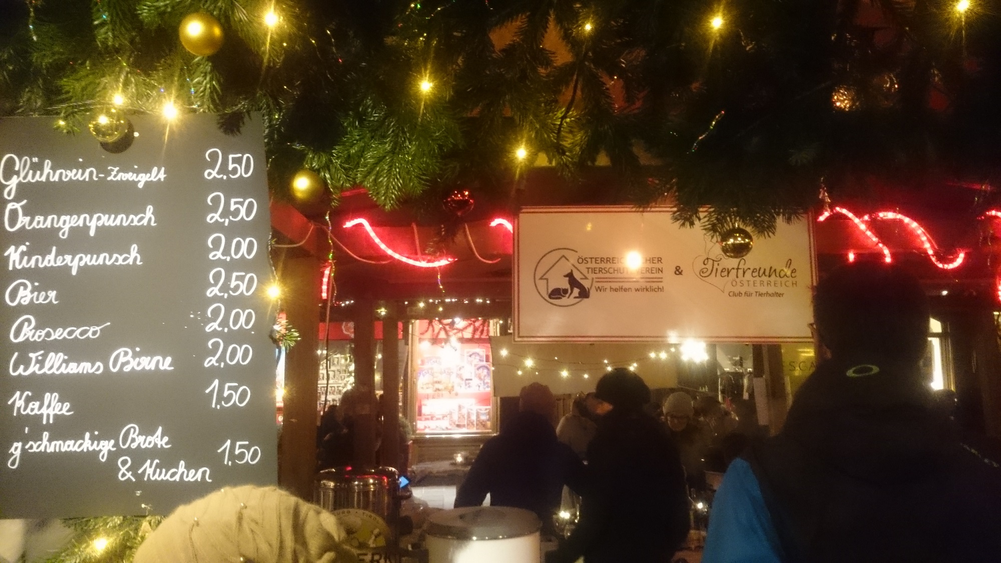 „Oh Du Tierliebe“ am Weihnachtsmarkt